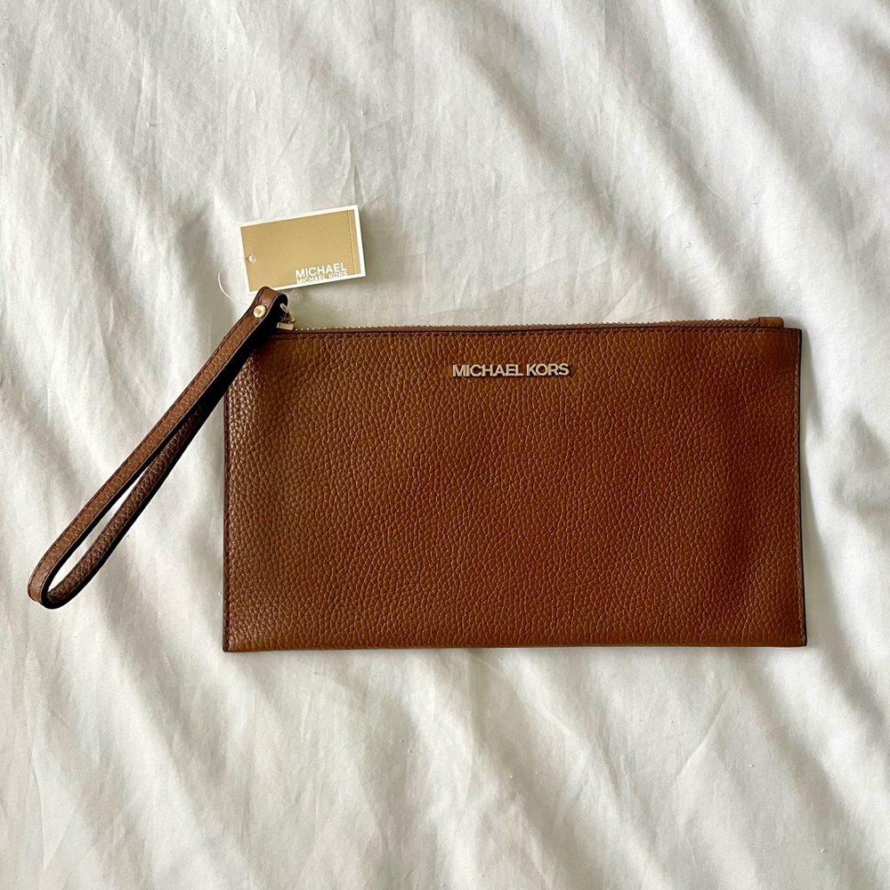 Michael Kors Jet Set Large Zip Wristlet